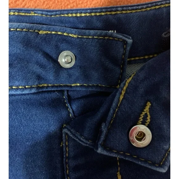 Cat & Jack Girls Jean Shorts - Picture 6 of 7